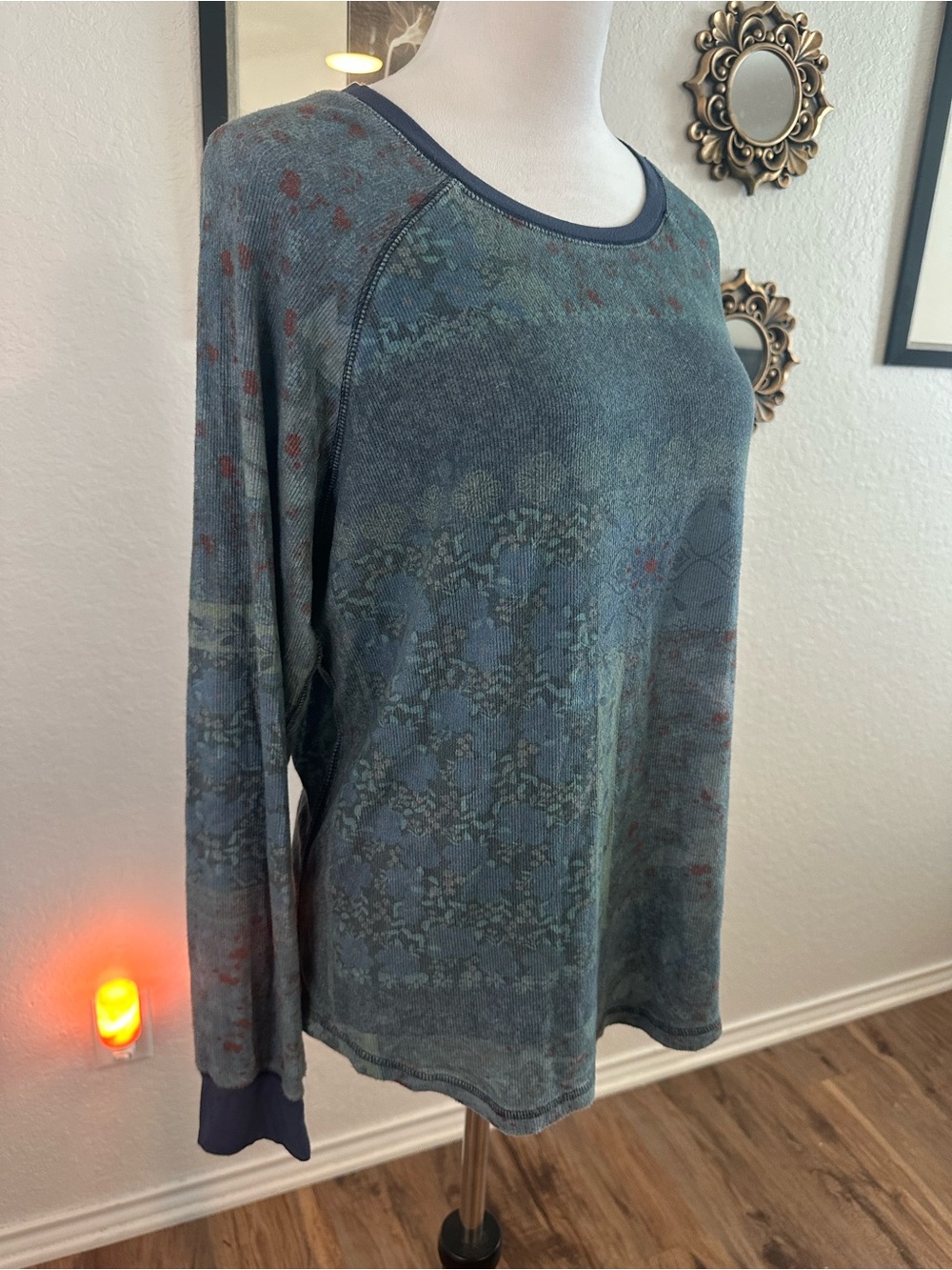 Natural Life Long Sleeved Blue Bohemian Top ✨🦋✨ - Picture 2 of 6